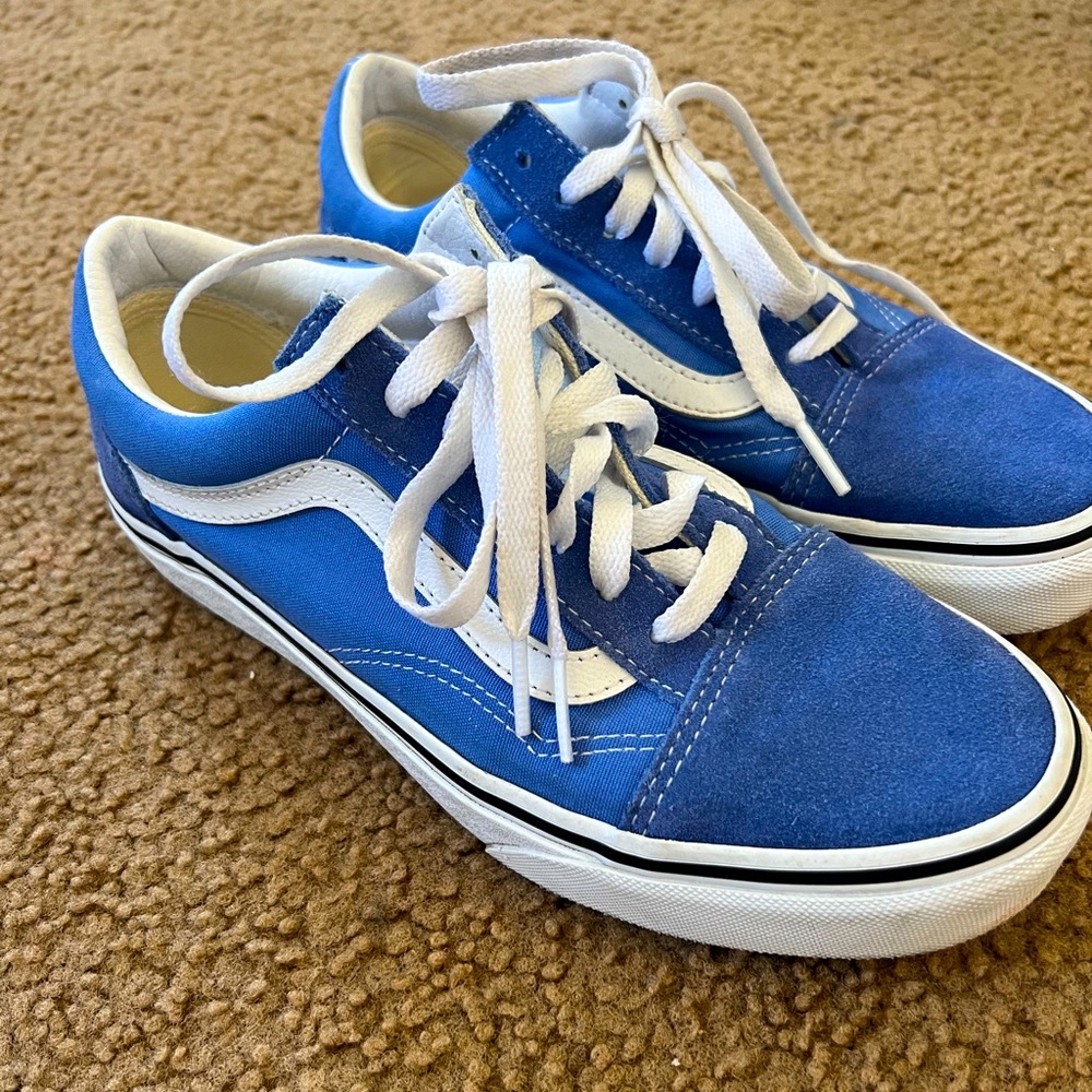 blue vans!